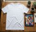 mockup com ilustrações em camisetas premium
